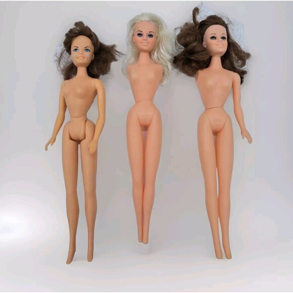 Vintage 1980s? Fashion Dolls Barbie Clone Lot Of 3 U.D.G.O. Inc. Plastic Dolls - Picture 1 of 16